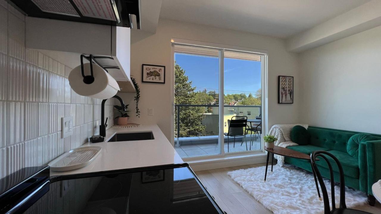 Hillside Oasis By Iris Properties! Victoria Exterior photo